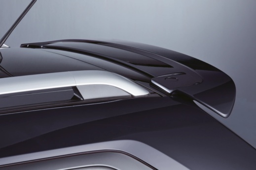 Roof Edge Spoiler (Super Black Pearl)